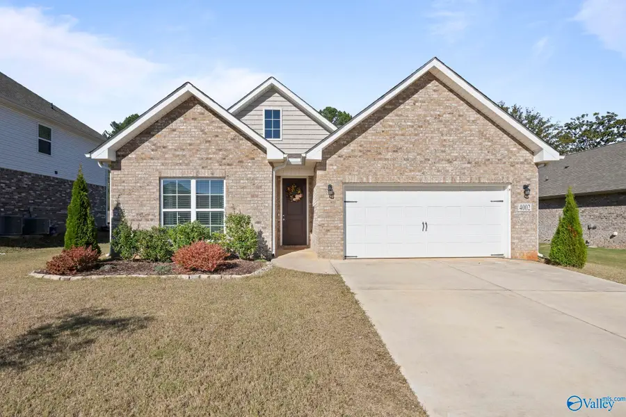 4002 Rockland Circle, Owens Cross Roads, AL 35763 - Image #2