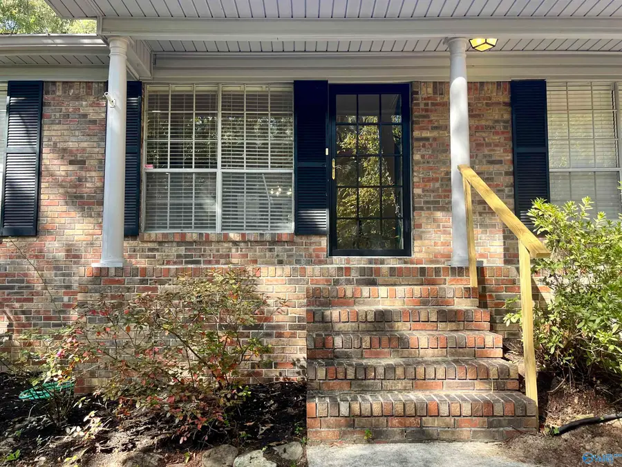 1220 West Forest Drive, Gardendale, AL 35071 - Image #2