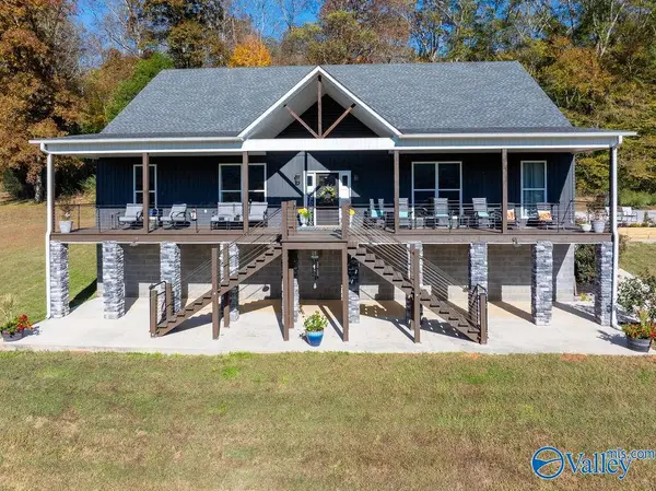 582 County Road 4, Hollytree, AL 35751
