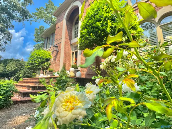 1535 Blackhall Lane, Decatur, AL 35601