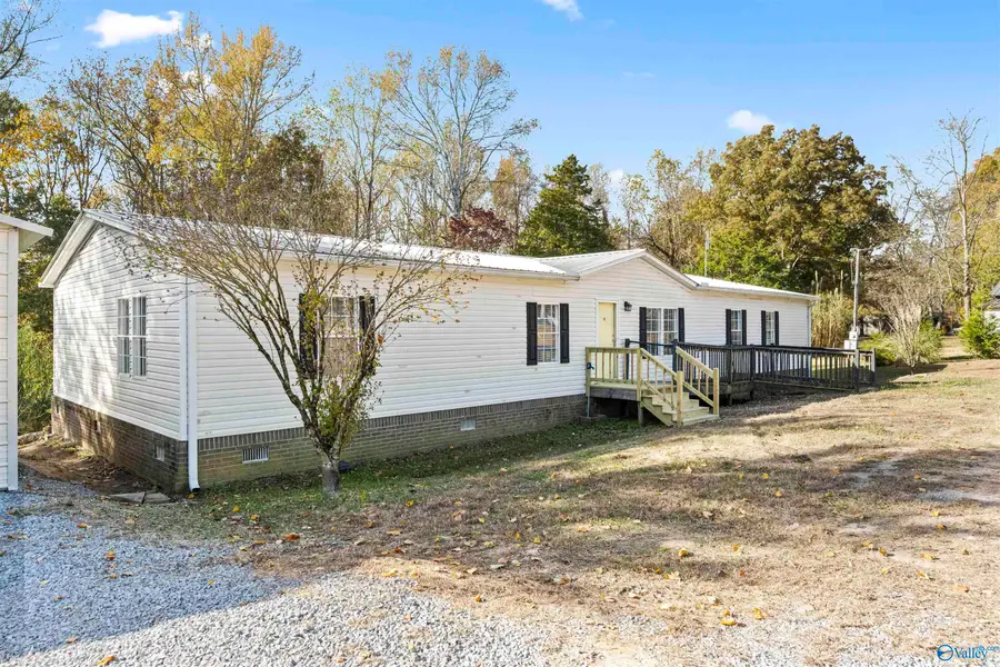 8585 County Road 1082, Vinemont, AL 35179 - Image #2