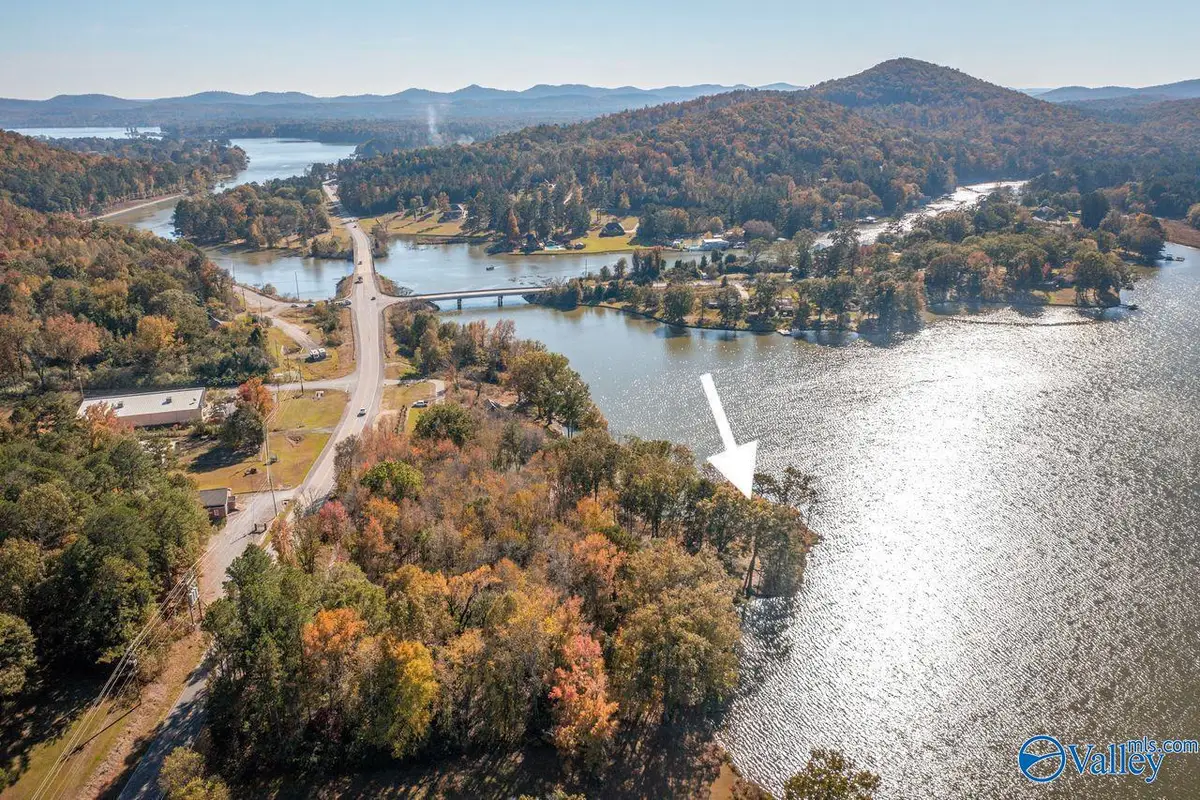 4 Rainbow Drive, Rainbow City, AL 35906 - Image #1