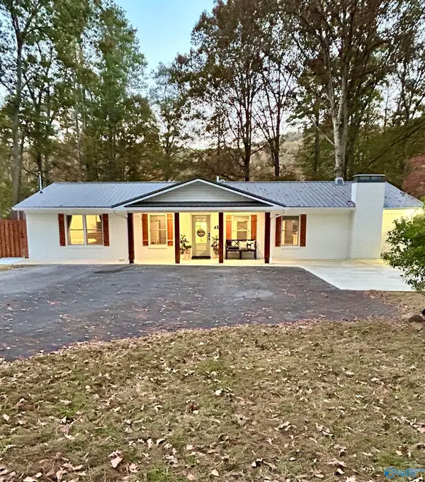 4317 Morrow Street, Guntersville, AL 35976