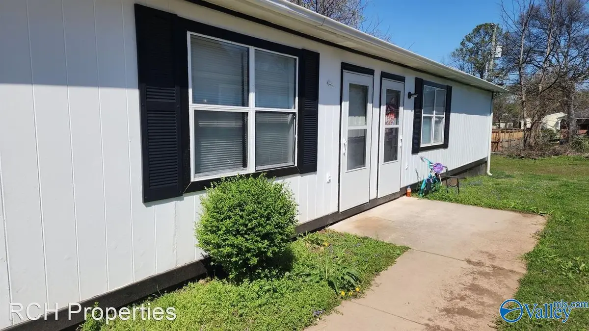 1325 Stevens Avenue, Huntsville, AL 35801 - Image #1