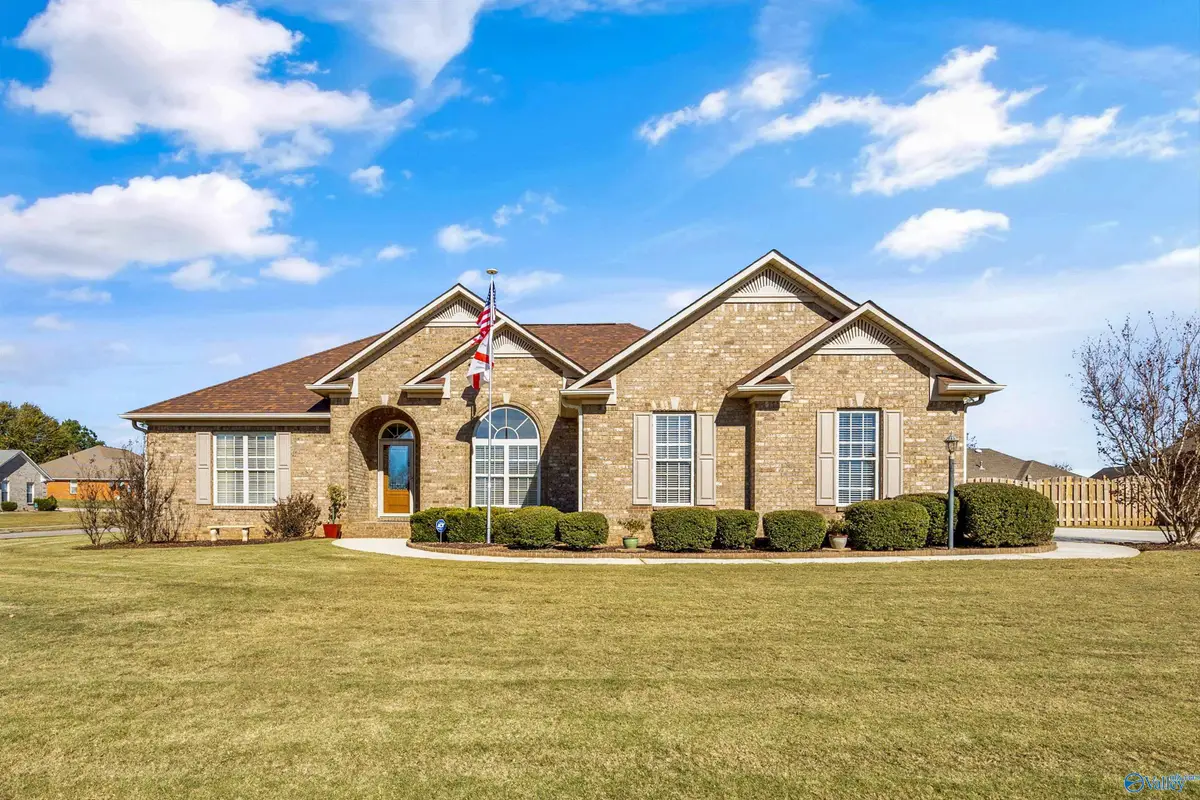 27035 Newberry Lane, Athens, AL 35613 - Image #1