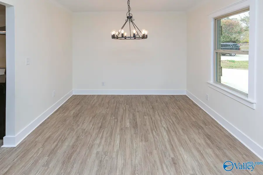 2323 Springdale Road Se, Decatur, AL 35601 - Image #3