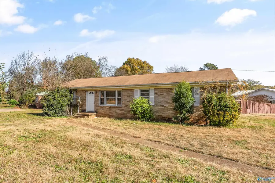 3402 Greenhill Drive, Huntsville, AL 35810 - Image #2