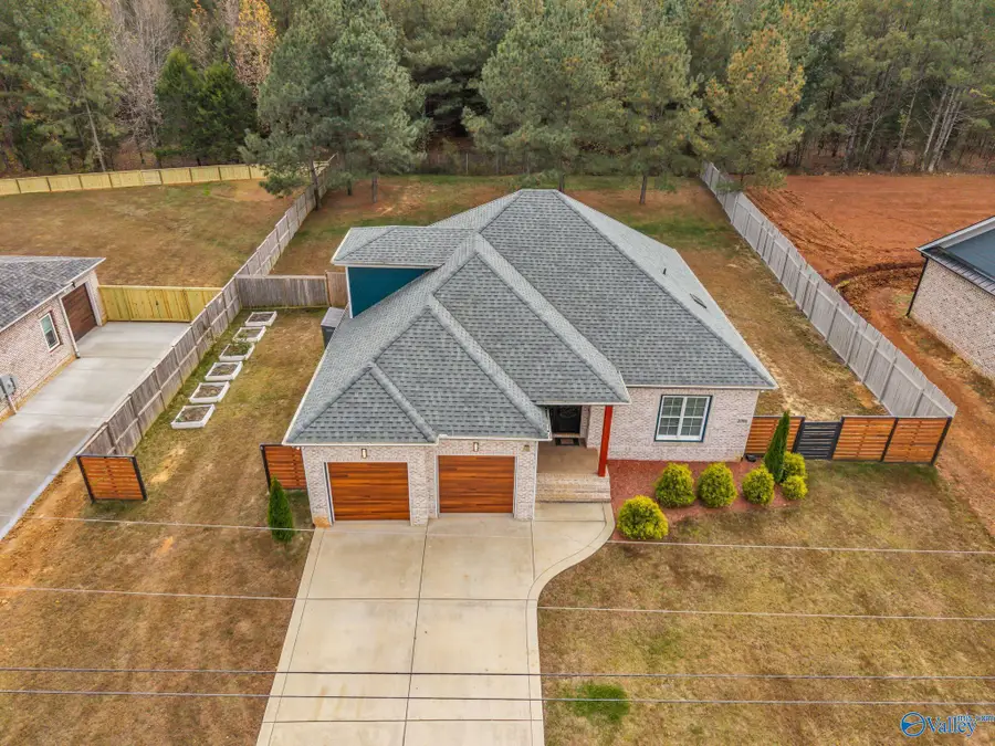 21746 Pinebrook Drive, Athens, AL 35614 - Image #3
