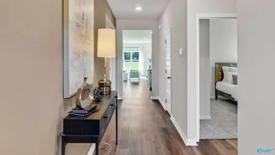 393 Jackson Point Circle #B, Huntsville, AL 35811 - Image #2