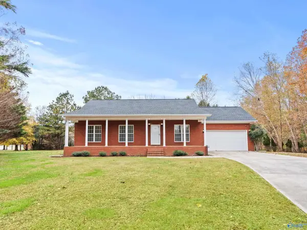 51 Brookwood Drive, Fayetteville, TN 37334