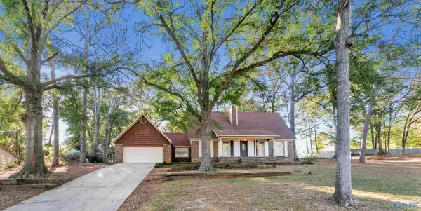 203 Wimbledon Drive, Enterprise, AL 36330