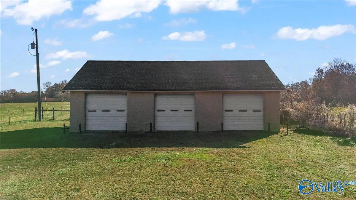 934 Miller Drive, Boaz, AL 35957 - Image #1