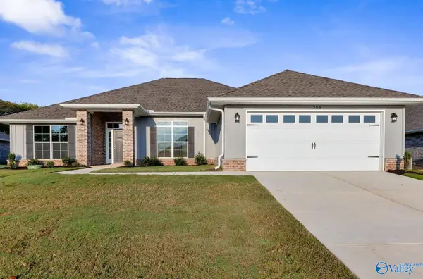 139 Ridgeland Trail, Huntsville, AL 35810