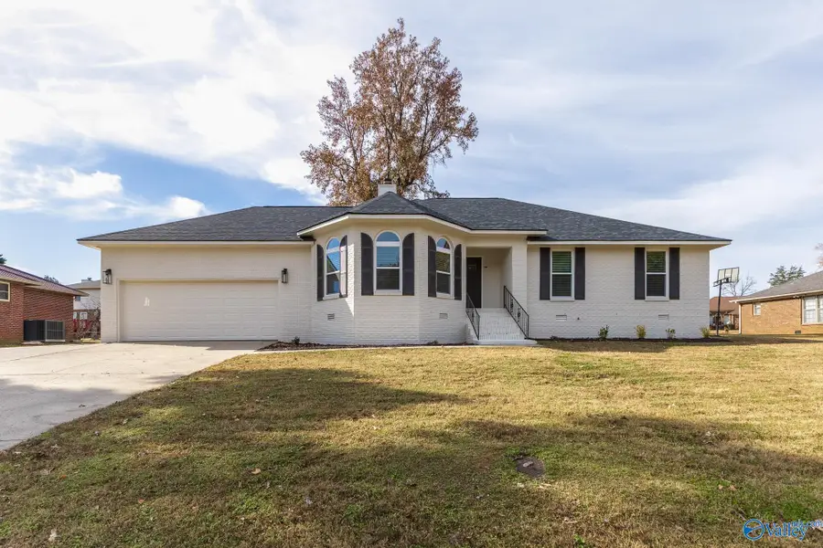 2602 Carlsbad Drive, Huntsville, AL 35810 - Image #2