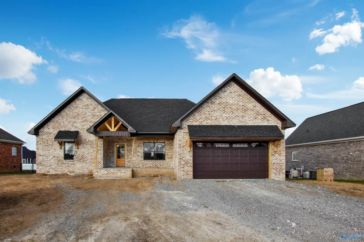 353 Krimson Circle, Albertville, AL 35951 - Image #1