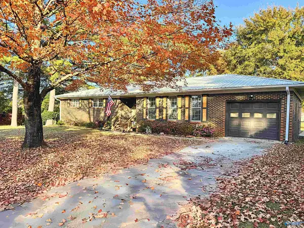 1504 Simmons Drive, Decatur, AL 35601