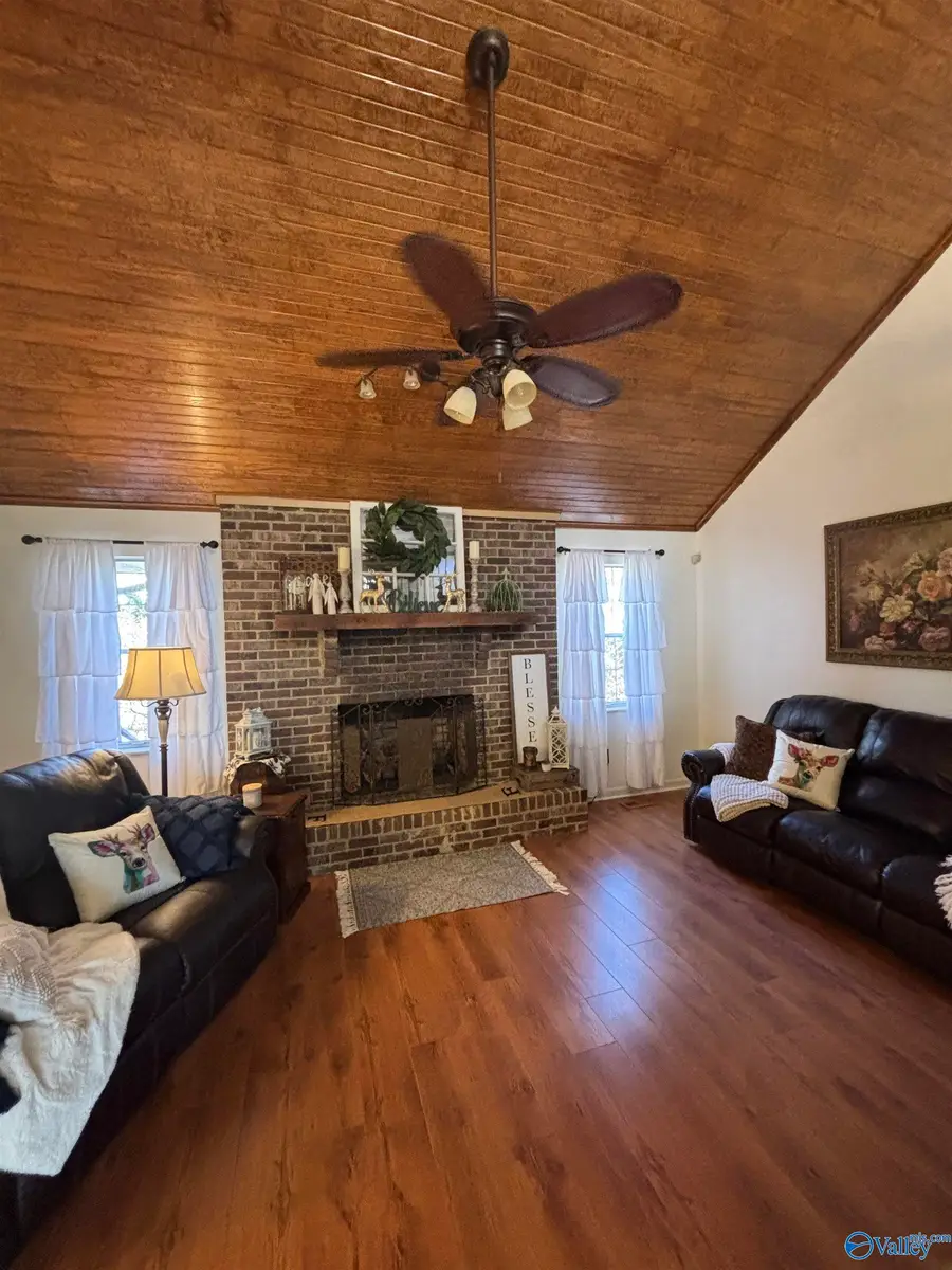 305 County Road 36, Collinsville, AL 35961 - Image #3