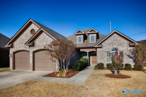 16017 Shropshire Drive Se, Huntsville, AL 35803