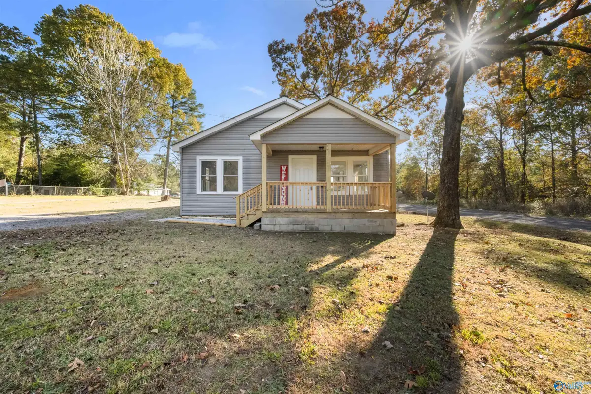 2922 Topeka Street, Gadsden, AL 35904 - Image #1