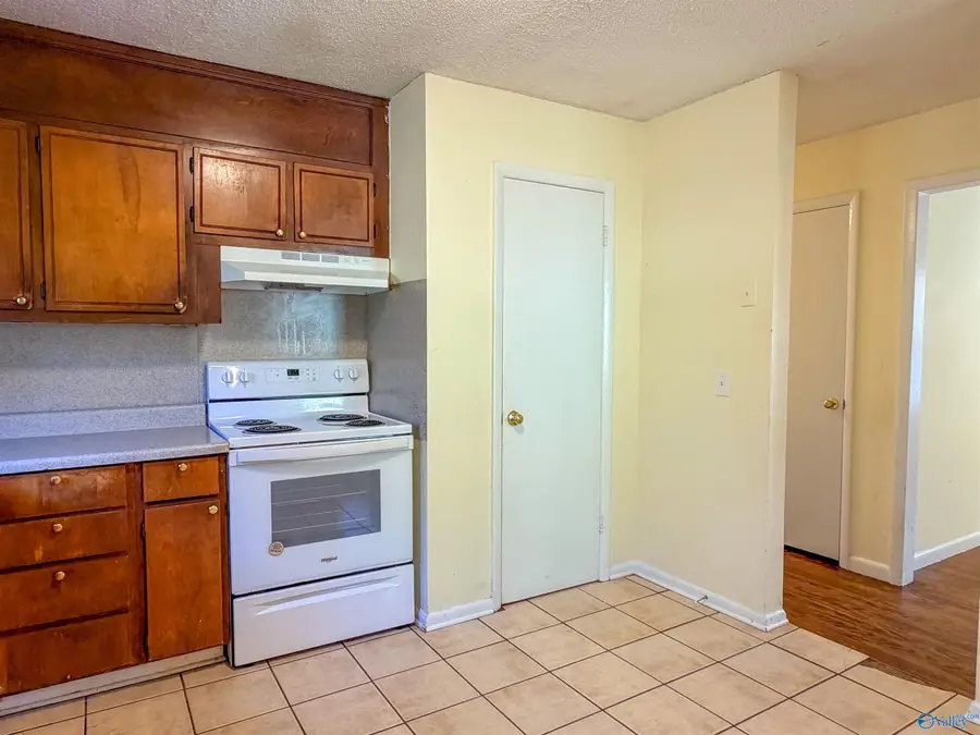 4226 Tee Jay Drive Nw, Huntsville, AL 35810 - Image #3