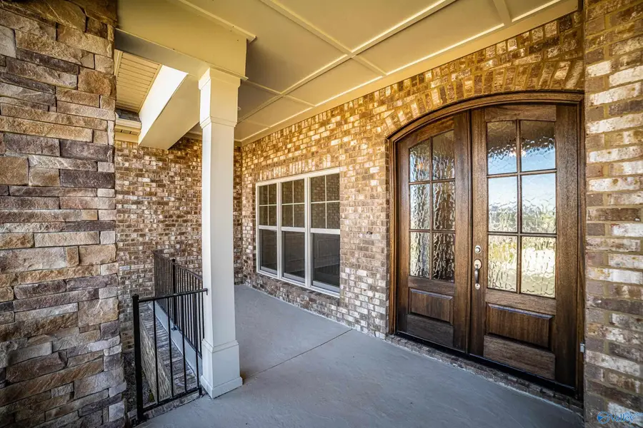 8068 Goose Ridge Drive, Owens Cross Roads, AL 35763 - Image #3