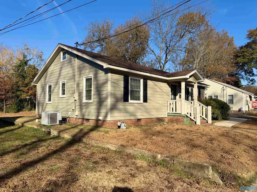 106 Magnolia Lane, Scottsboro, AL 35768 - Image #2