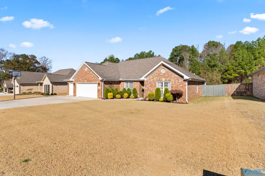 1407 Gypsy Trail, Hartselle, AL 35640 - Image #3