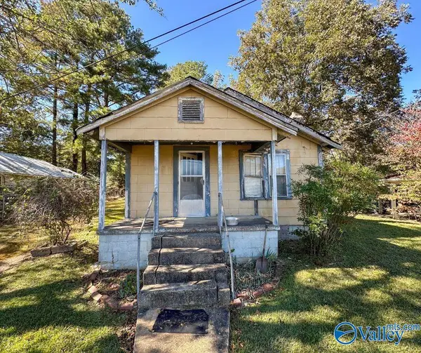 215 1st Street Nw, Hamilton, AL 35570