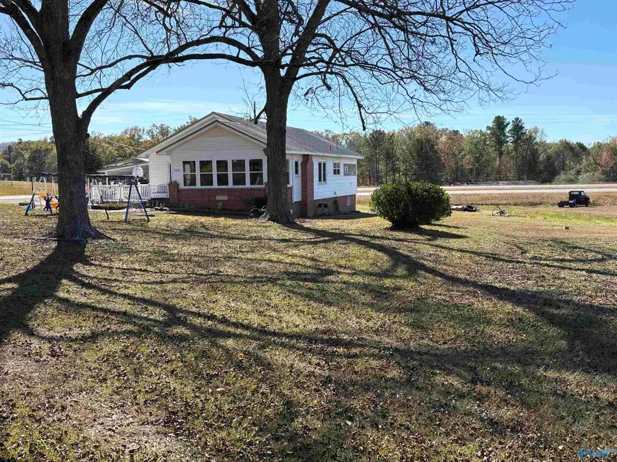 3829 Oak Street, Hokes Bluff, AL 35903 - Image #3