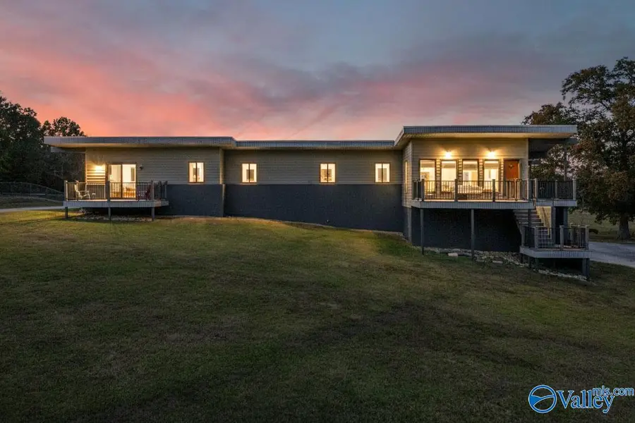 3545 Julie Street, Rainbow City, AL 35906 - Image #2