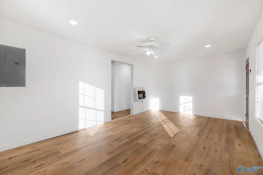 118 Derrick Drive, Guntersville, AL 35976 - Image #3