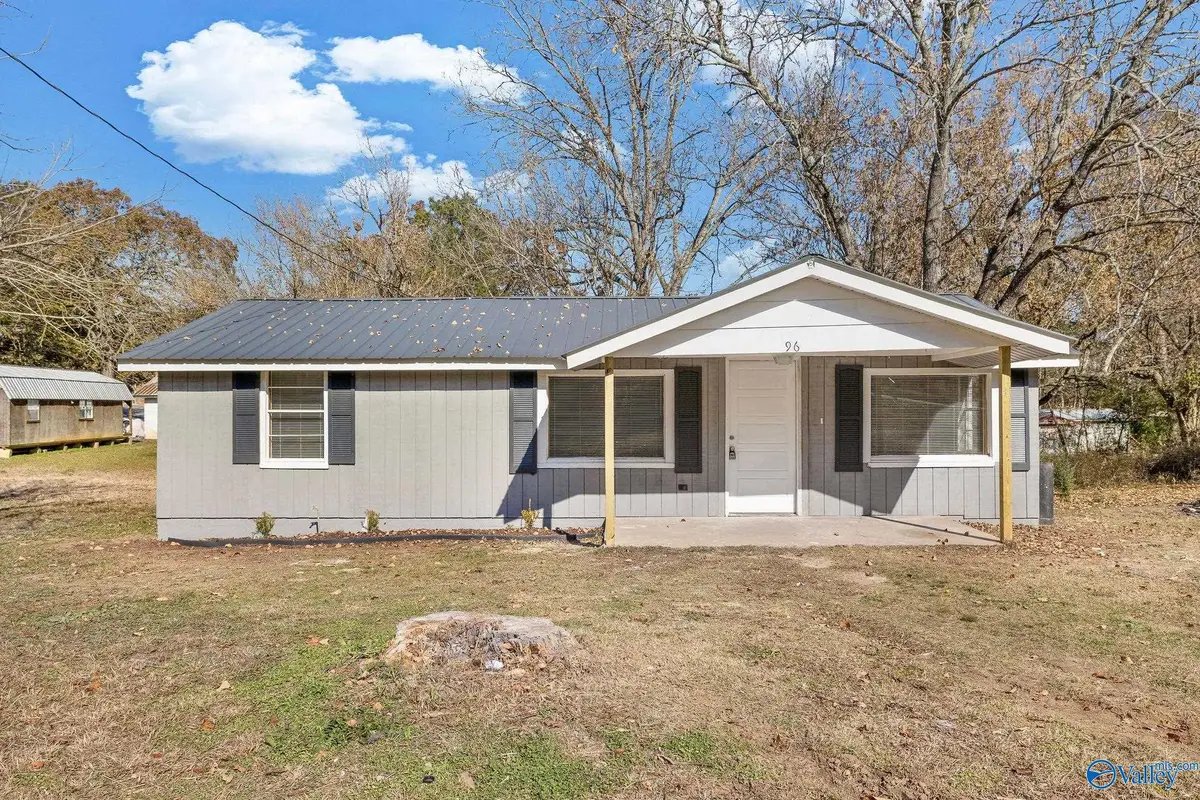 96 Derrick Drive, Guntersville, AL 35976 - Image #1