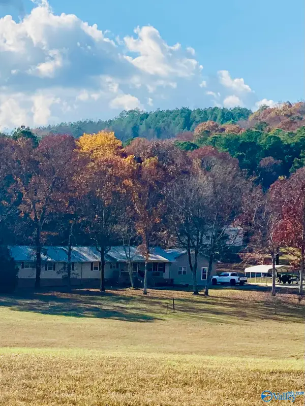 1181 Stone Drive, Gadsden, AL 35901