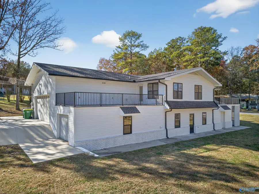 521 Clubview Drive, Glencoe, AL 35905 - Image #2