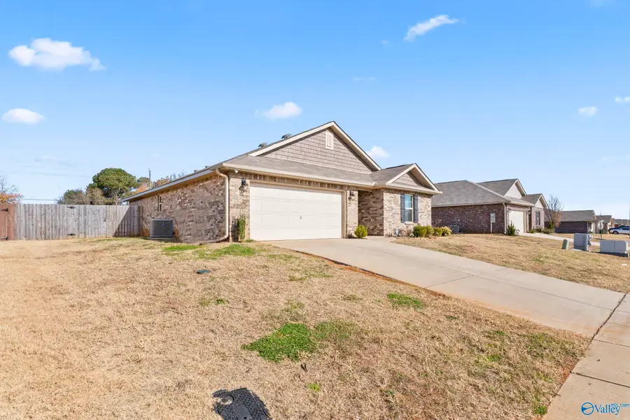 233 Tobin Lane, Hazel Green, AL 35750 - Image #3