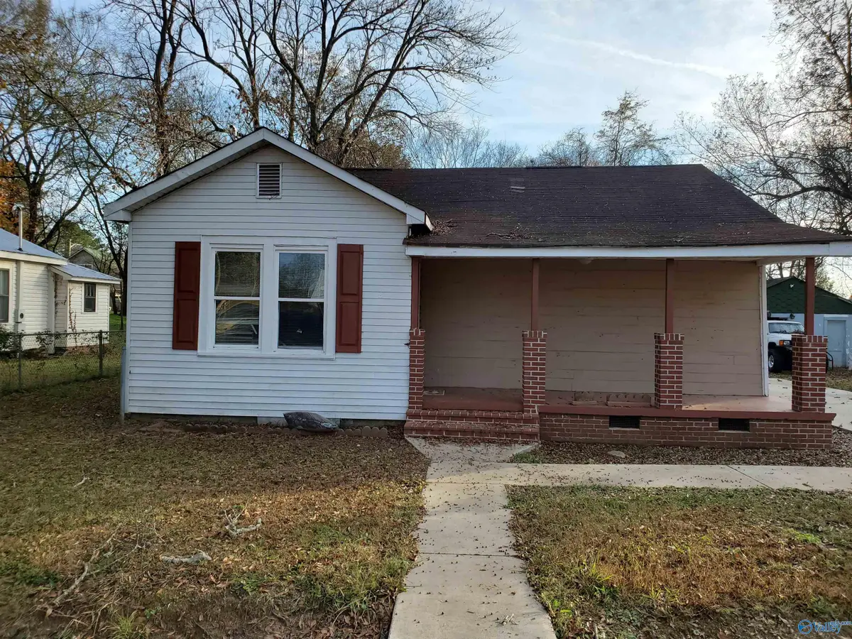 509 Appletree Street, Scottsboro, AL 35768 - Image #1