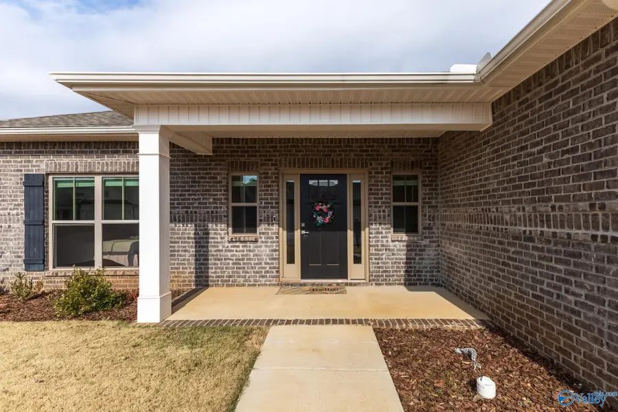 25129 Addlestone Drive, Athens, AL 35613 - Image #3