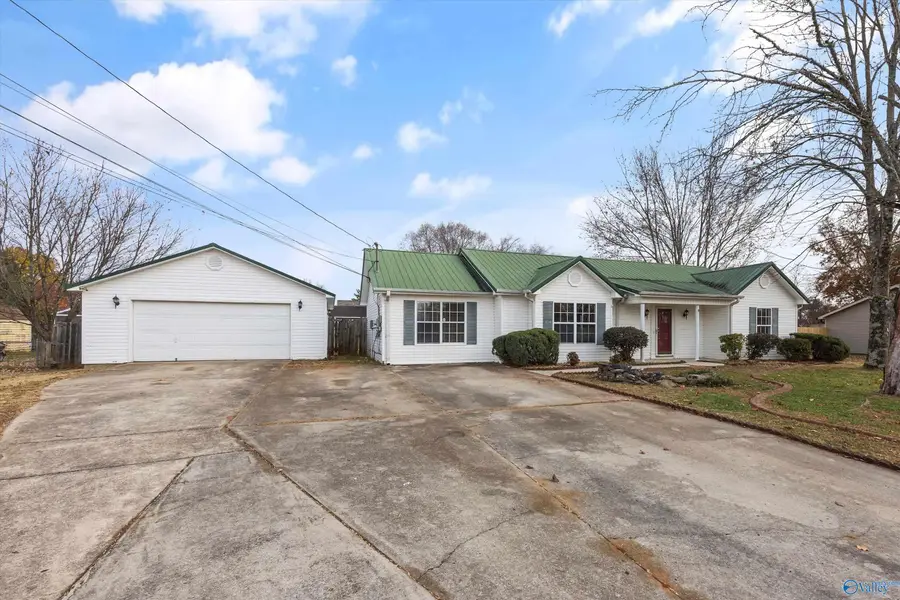 12826 Dickens Lane, Madison, AL 35756 - Image #2