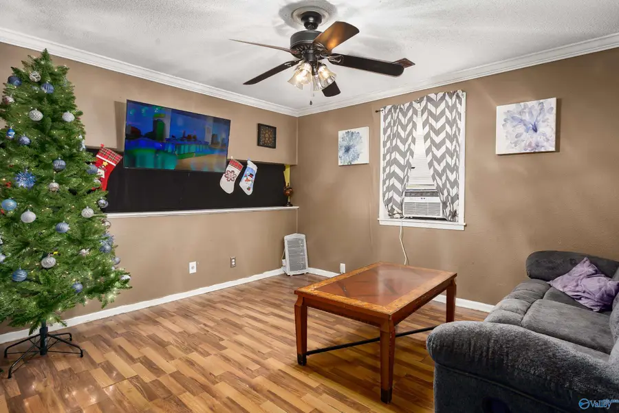 404 Pittsburgh Avenue, Sheffield, AL 35660 - Image #3