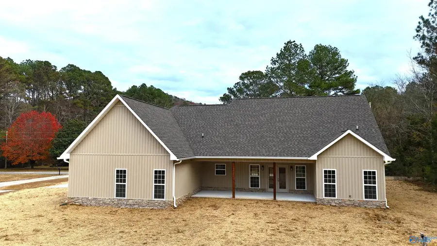 80 Shelby Drive, Grant, AL 35747 - Image #2