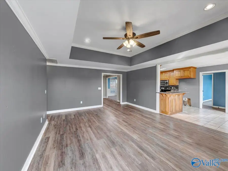 303 Narrow Lane, New Market, AL 35761 - Image #2