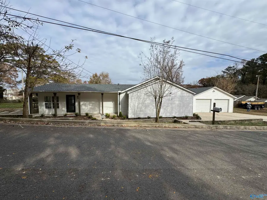 3632 Pearson Circle, Guntersville, AL 35976 - Image #2