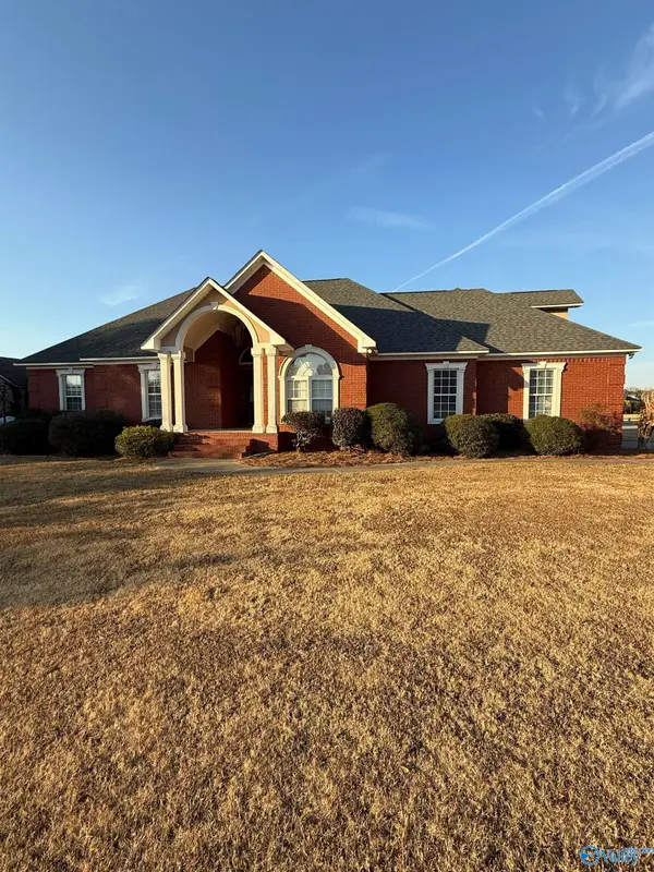 1030 Roseland Lane, Southside, AL 35907