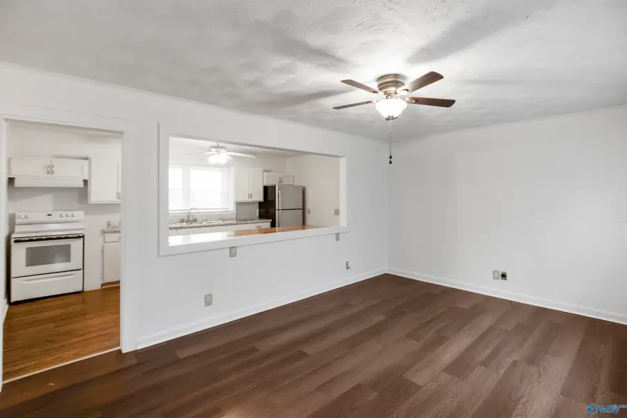 1006 Woodall Street, Albertville, AL 35951 - Image #3