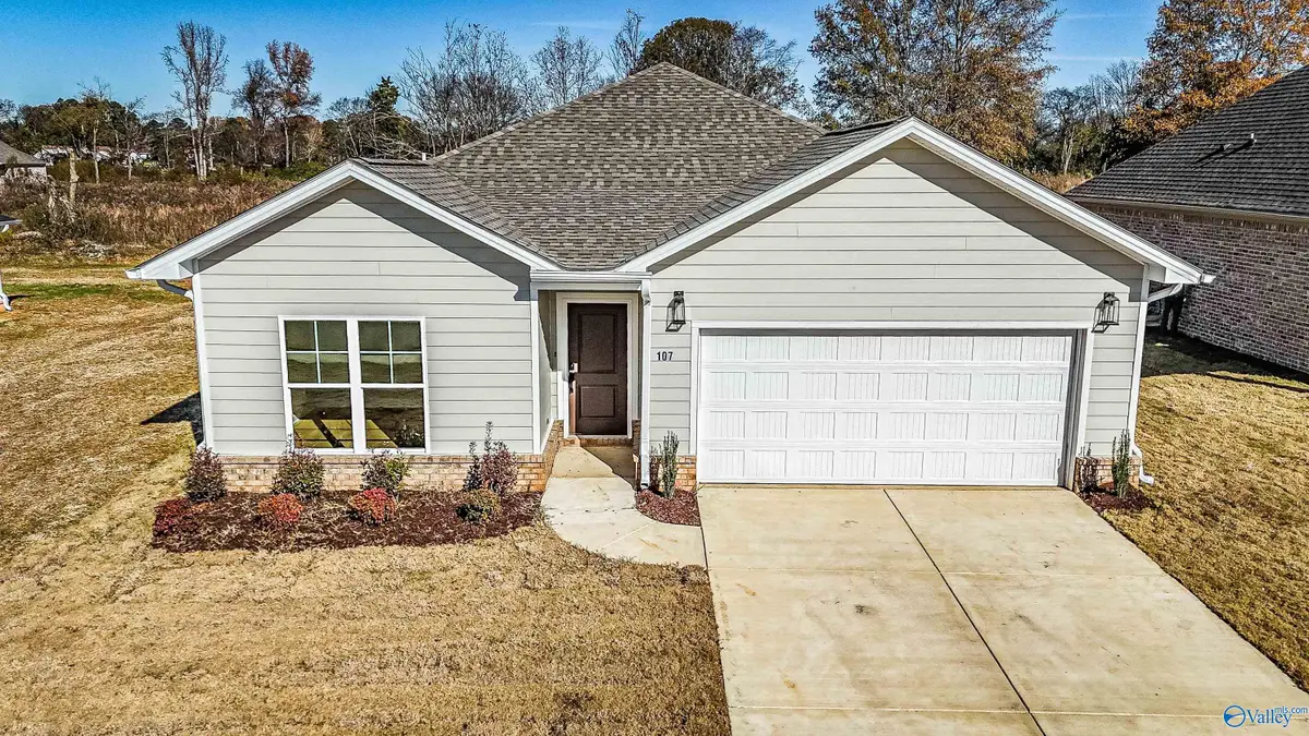 107 Parvin Way Drive, Hazel Green, AL 35750 - Image #1