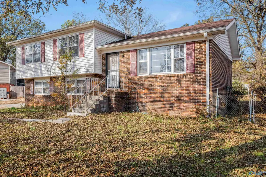 3020 Teton Circle Nw, Huntsville, AL 35810 - Image #2