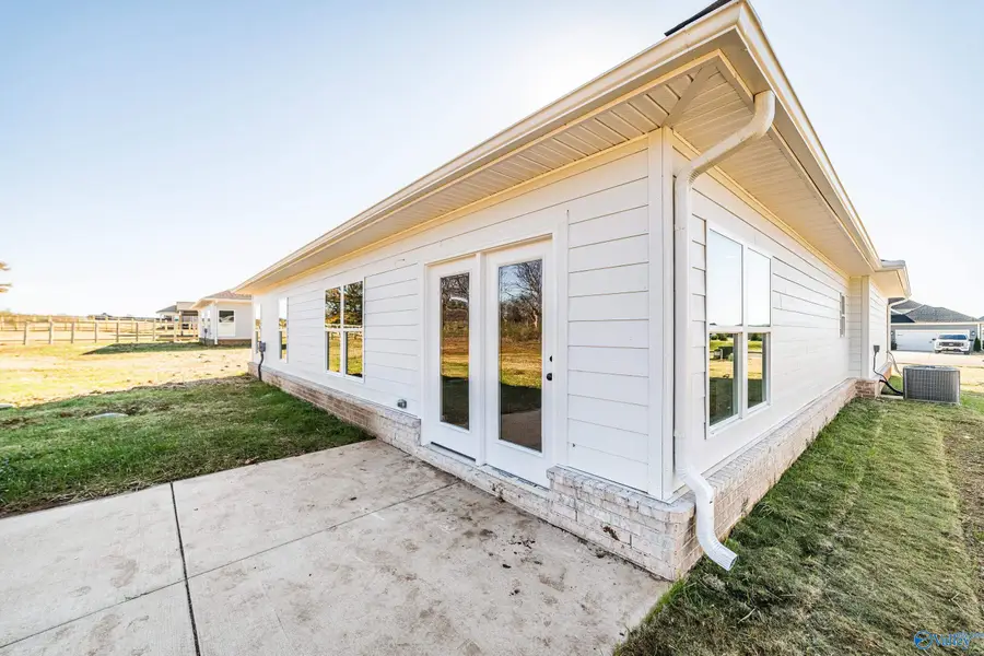 105 Parvin Way Drive, Hazel Green, AL 35750 - Image #3