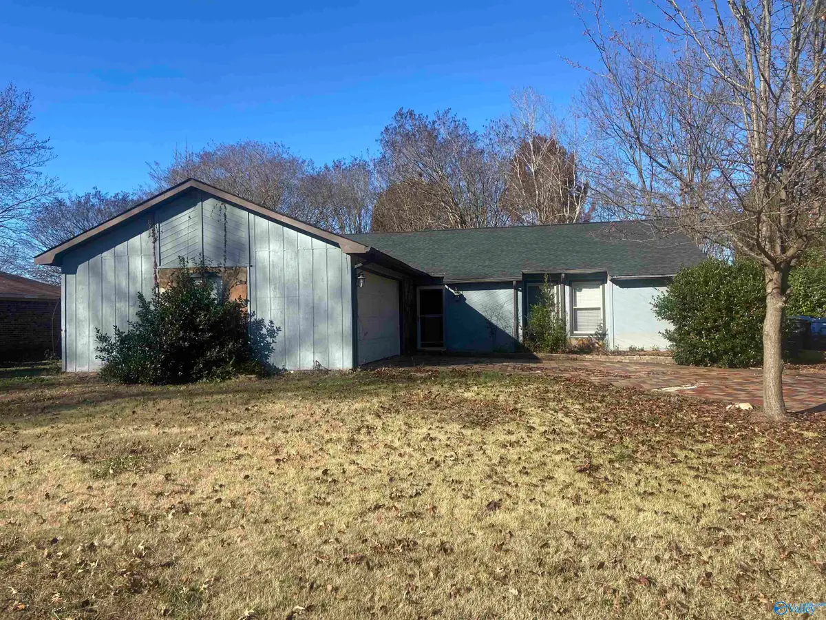 1017 SE Kinsey Drive, Huntsville, AL 35803 - Image #1
