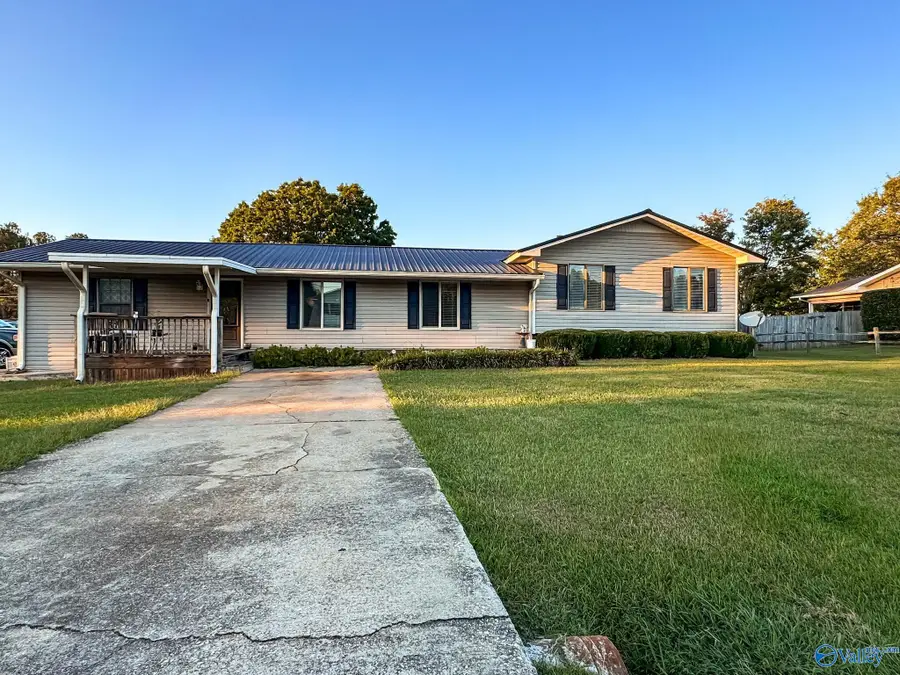 77 Greenvale Drive, Oxford, AL 36203 - Image #2