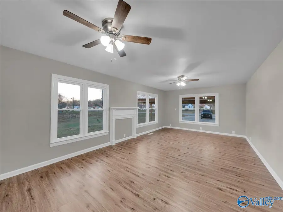 29331 Easter Ferry Road, Lester, AL 35647 - Image #3